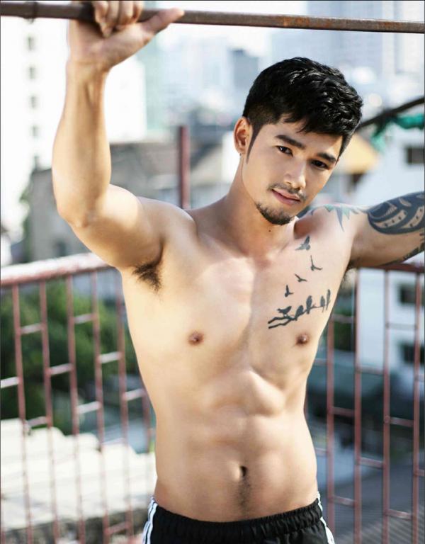 MAN-OMG-4---Chai-Charlee